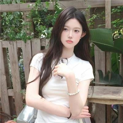 查理咬我手指